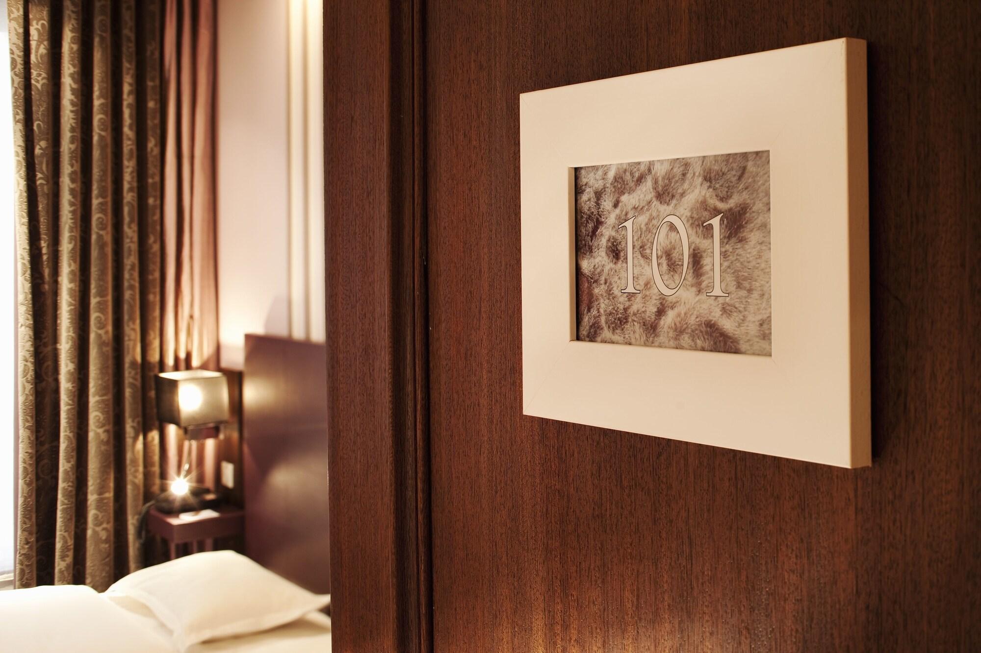 Star Champs-Elysees Paris Bagian luar foto